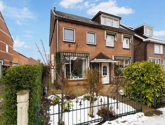 Hoofdfoto van Amersfoort Everard Meysterweg 15