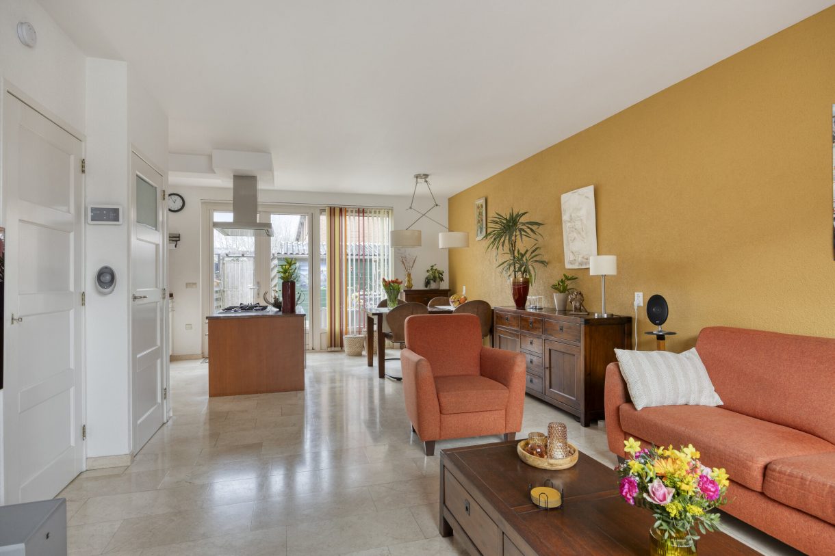 Te koop: Foto Woonhuis aan de Marketentster 82 in Alphen aan den Rijn