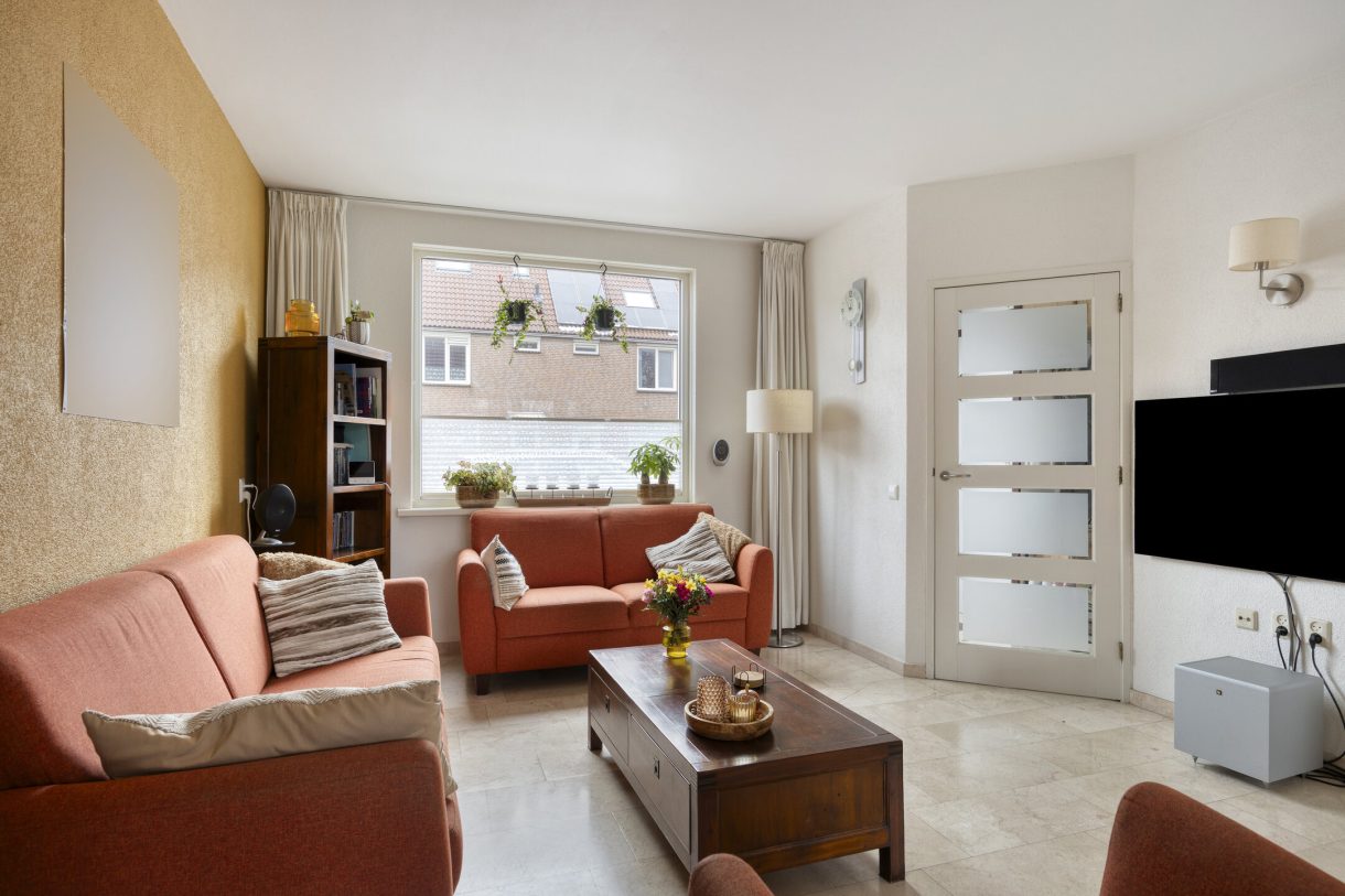 Te koop: Foto Woonhuis aan de Marketentster 82 in Alphen aan den Rijn