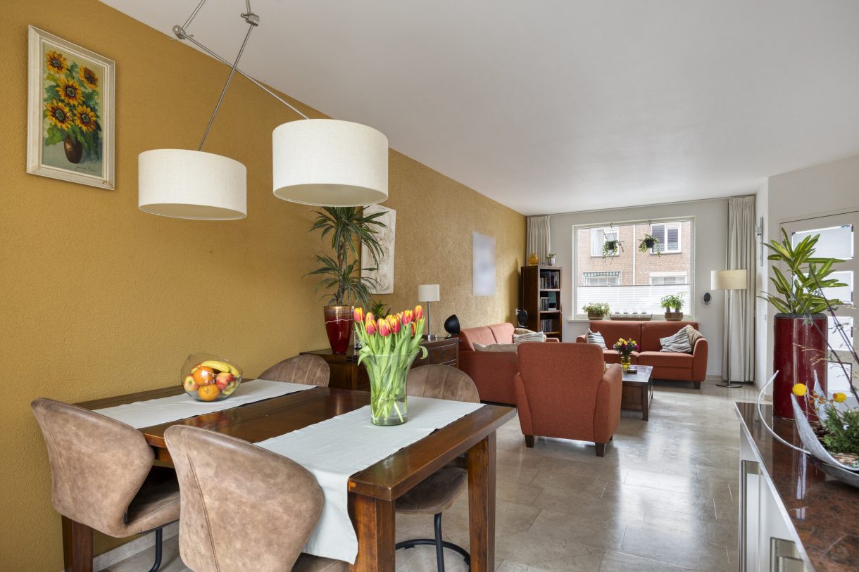 Te koop: Foto Woonhuis aan de Marketentster 82 in Alphen aan den Rijn