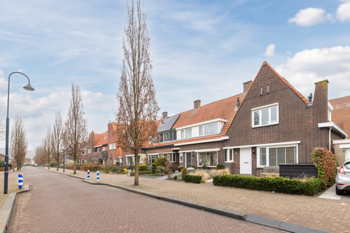 Te koop: Foto Woonhuis aan de Oranjelaan 23 in Bodegraven
