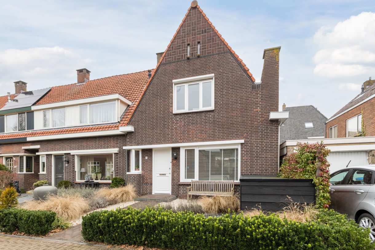 Te koop: Foto Woonhuis aan de Oranjelaan 23 in Bodegraven