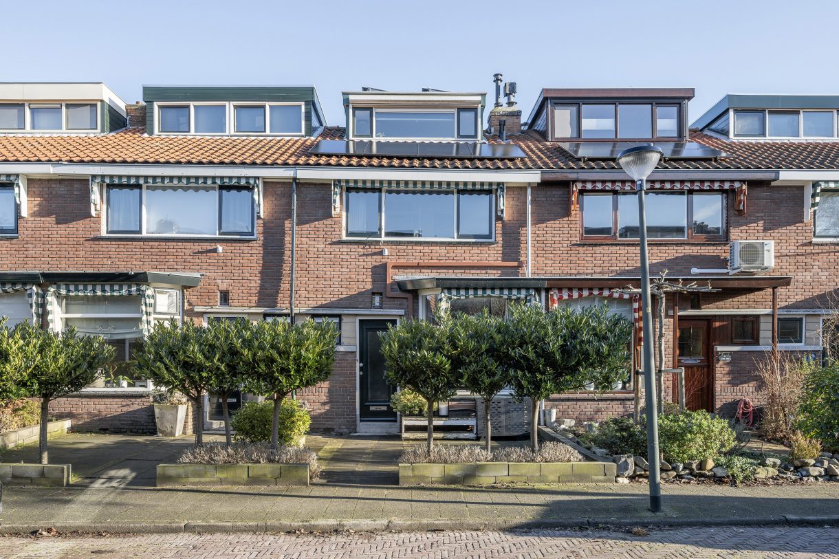 Te koop: Foto Woonhuis aan de Narcisstraat 25 in Vlaardingen