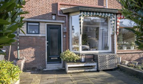 Te koop: Foto Woonhuis aan de Narcisstraat 25 in Vlaardingen