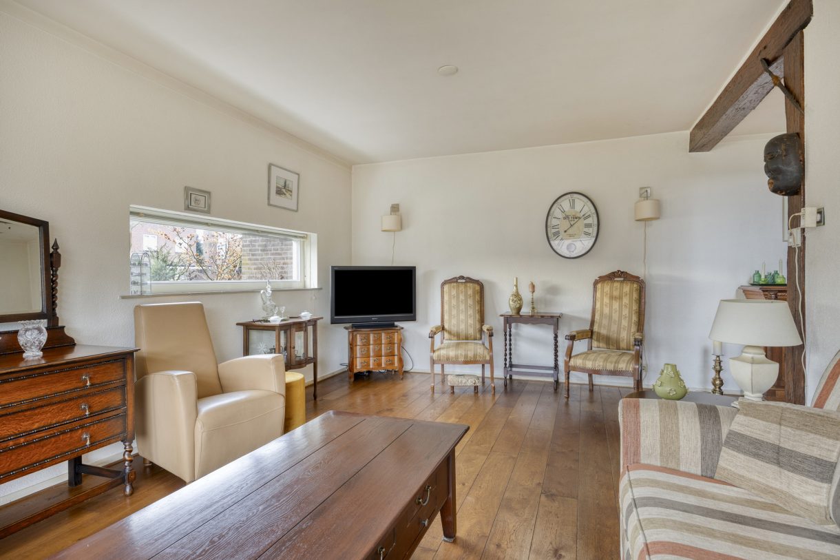 Te koop: Foto Woonhuis aan de Duizendschoonstraat 52 in Uden