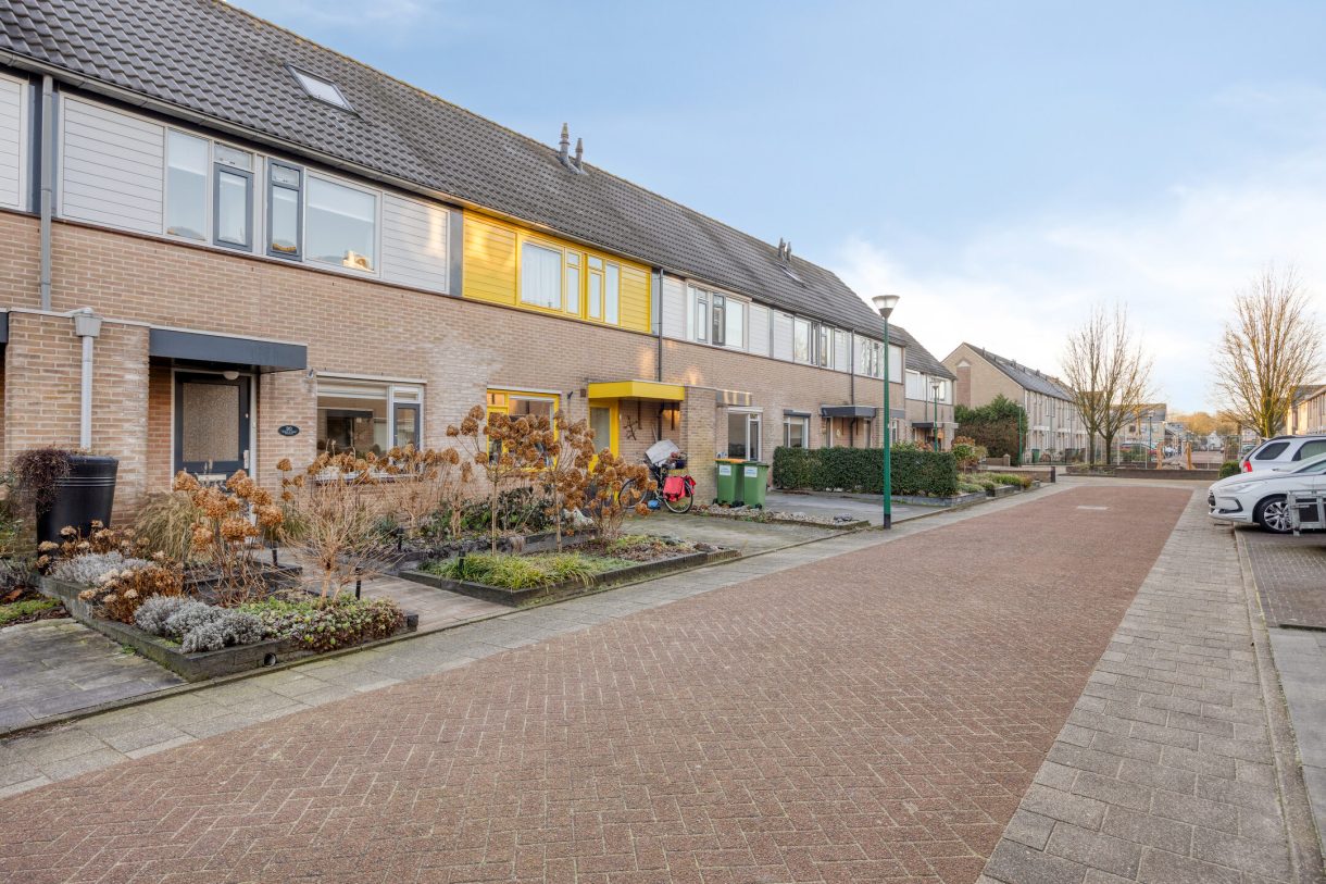 Te koop: Foto Woonhuis aan de Haydnstraat 30 in Veenendaal
