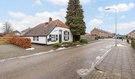 Te koop: Foto Woonhuis aan de Wolweversstraat 1 in Wezep