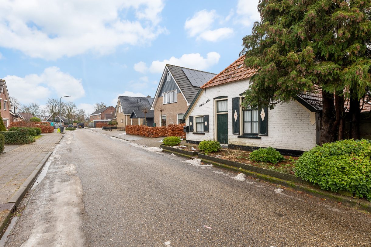 Te koop: Foto Woonhuis aan de Wolweversstraat 1 in Wezep