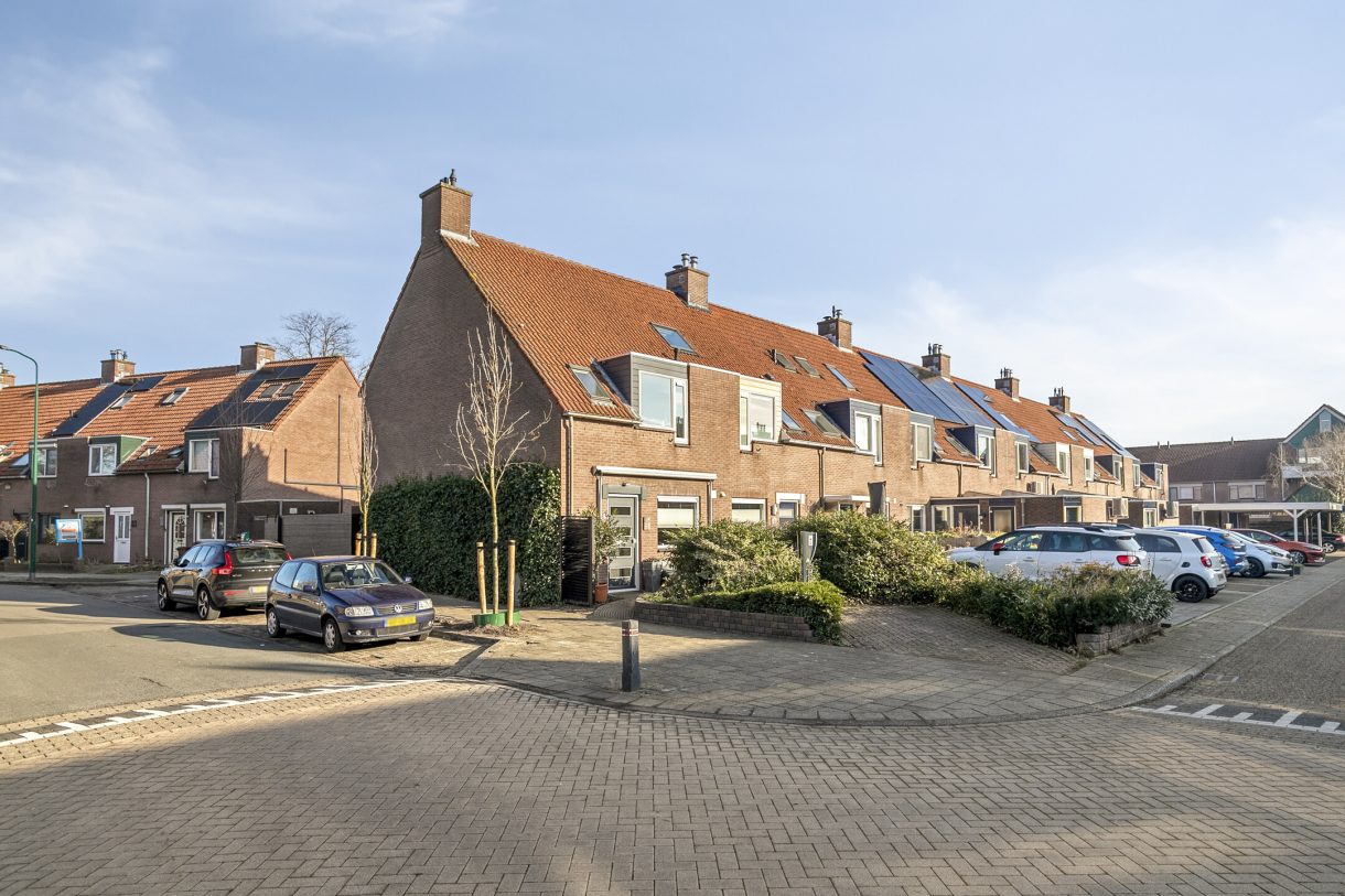 Te koop: Foto Woonhuis aan de Oudeveen 100 in Veenendaal