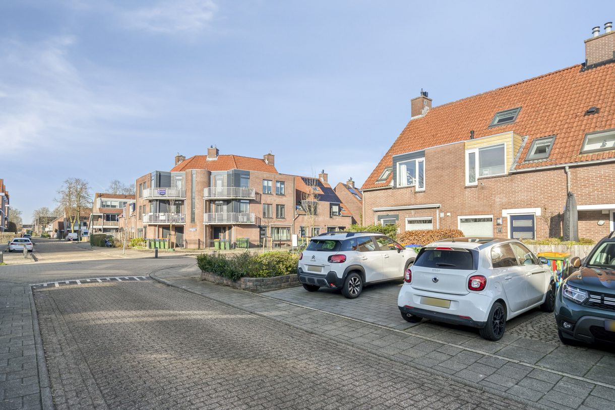 Te koop: Foto Woonhuis aan de Oudeveen 100 in Veenendaal