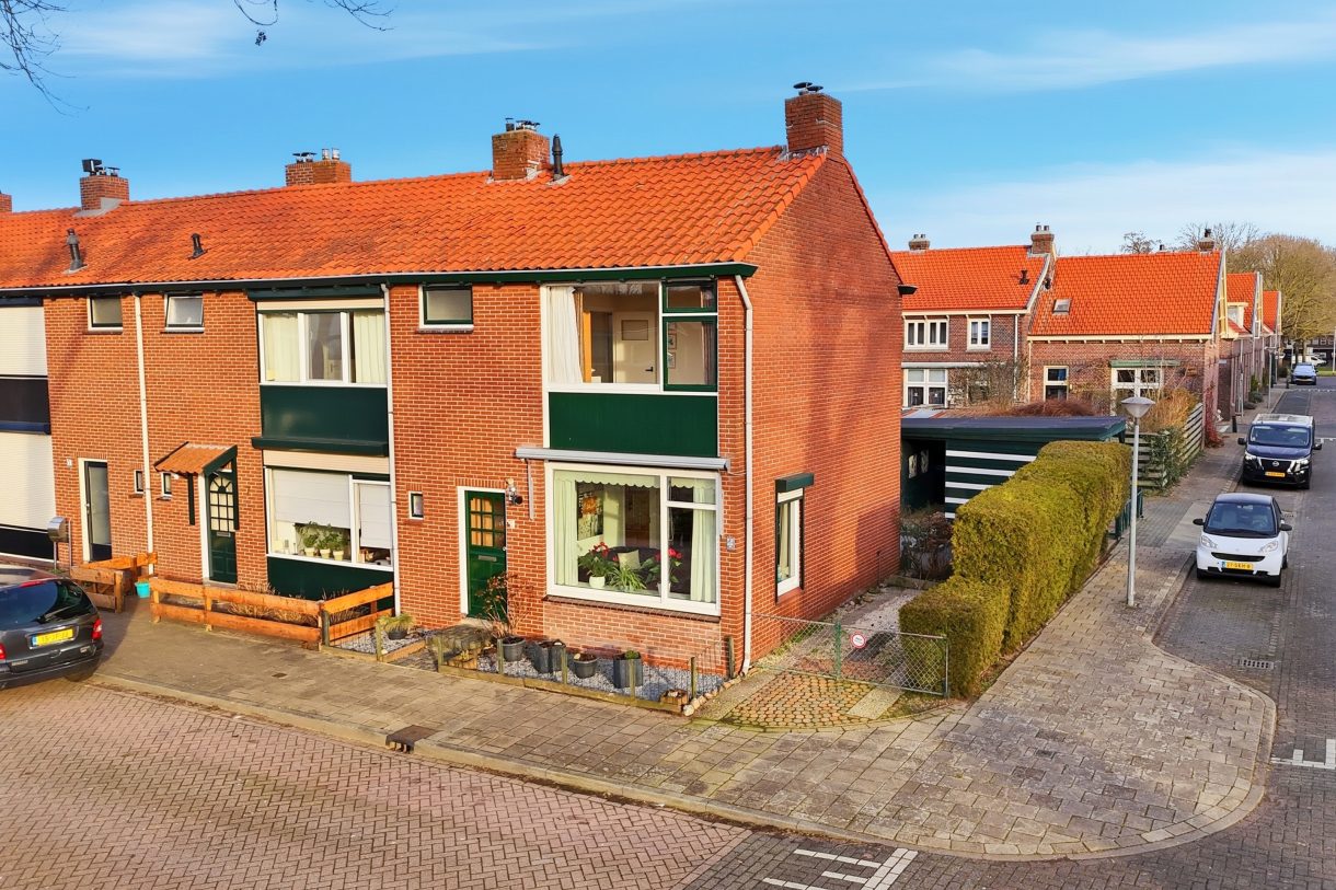 Te koop: Foto Woonhuis aan de De Genestetplein 9 in Zutphen
