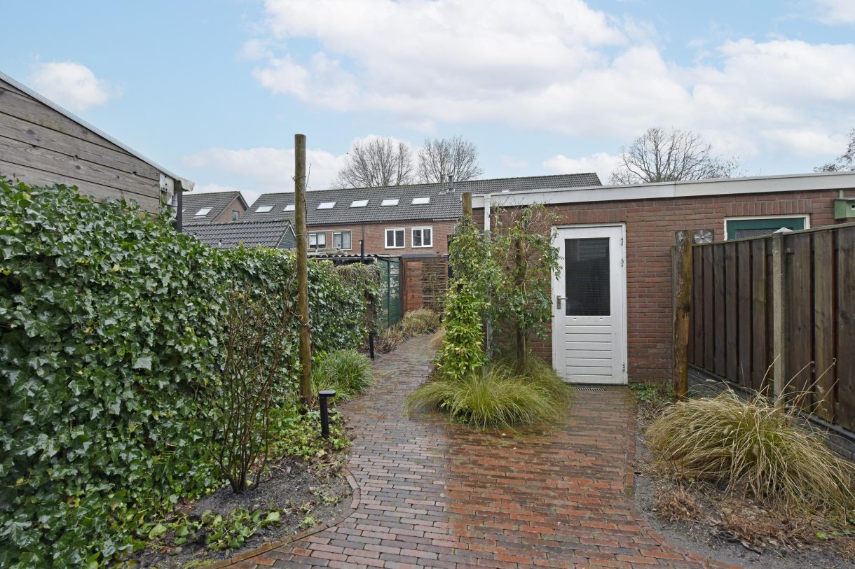 Te koop: Foto Woonhuis aan de Ambroziolaan 25 in Nieuwveen