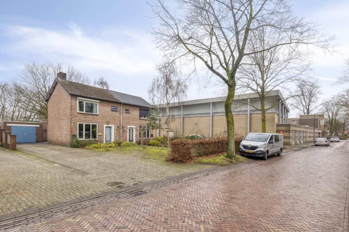 Te koop: Foto Woonhuis aan de Papaverstraat 36 in Odiliapeel