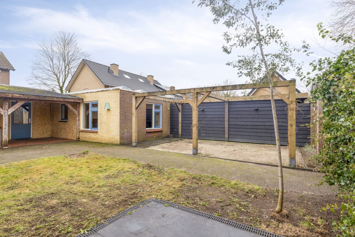 Te koop: Foto Woonhuis aan de Papaverstraat 36 in Odiliapeel