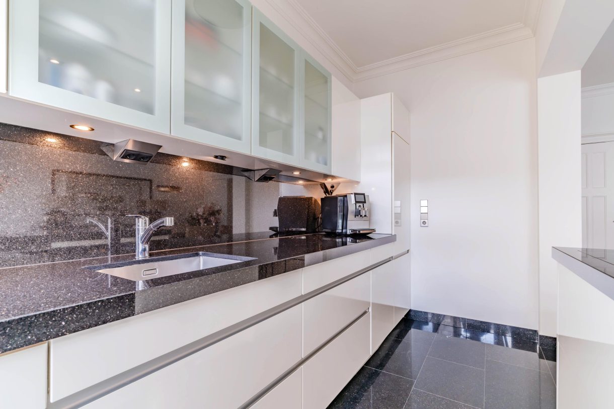 Te koop: Foto Woonhuis aan de Van Boetzelaerlaan 226 in 's-Gravenhage