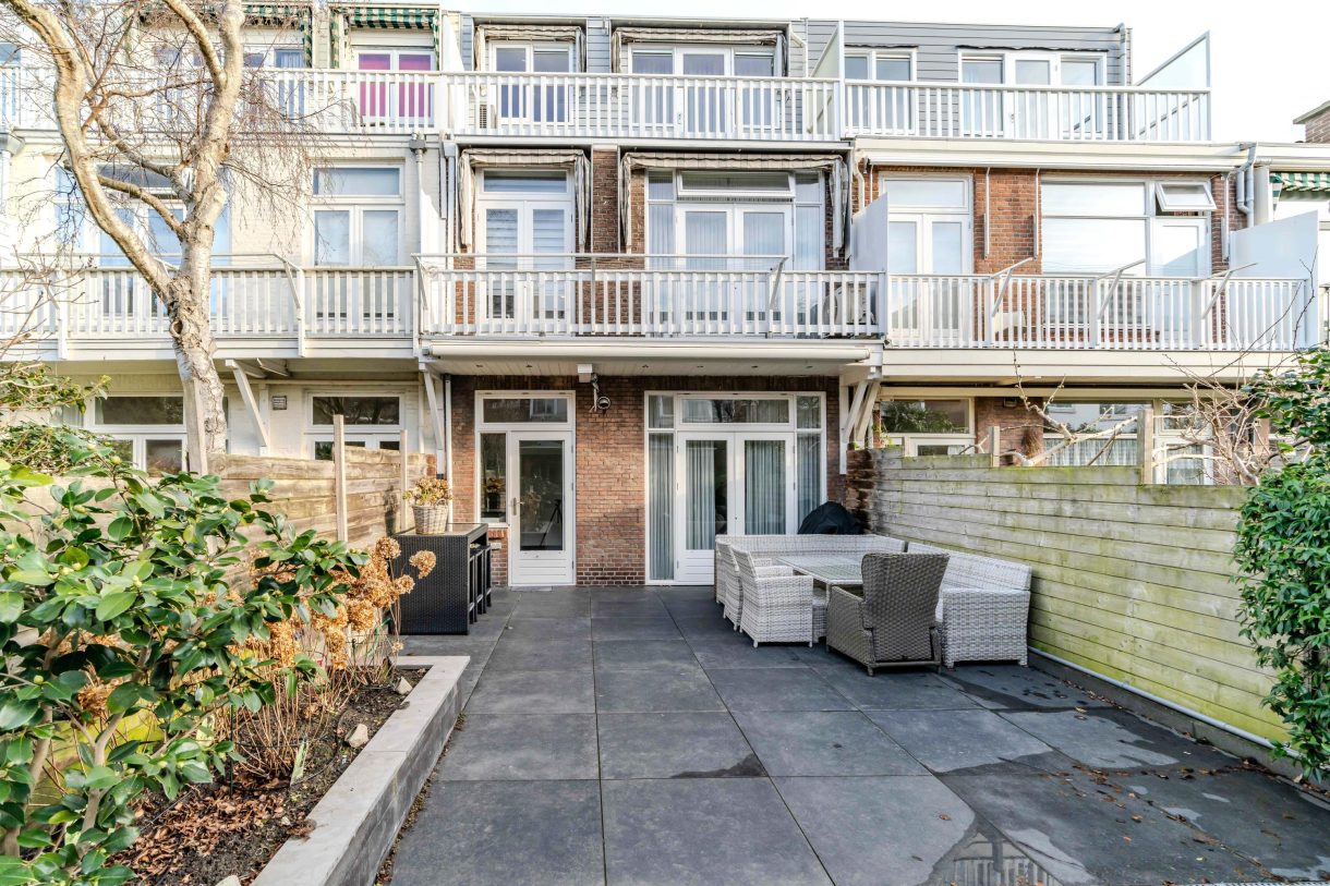 Te koop: Foto Woonhuis aan de Van Boetzelaerlaan 226 in 's-Gravenhage