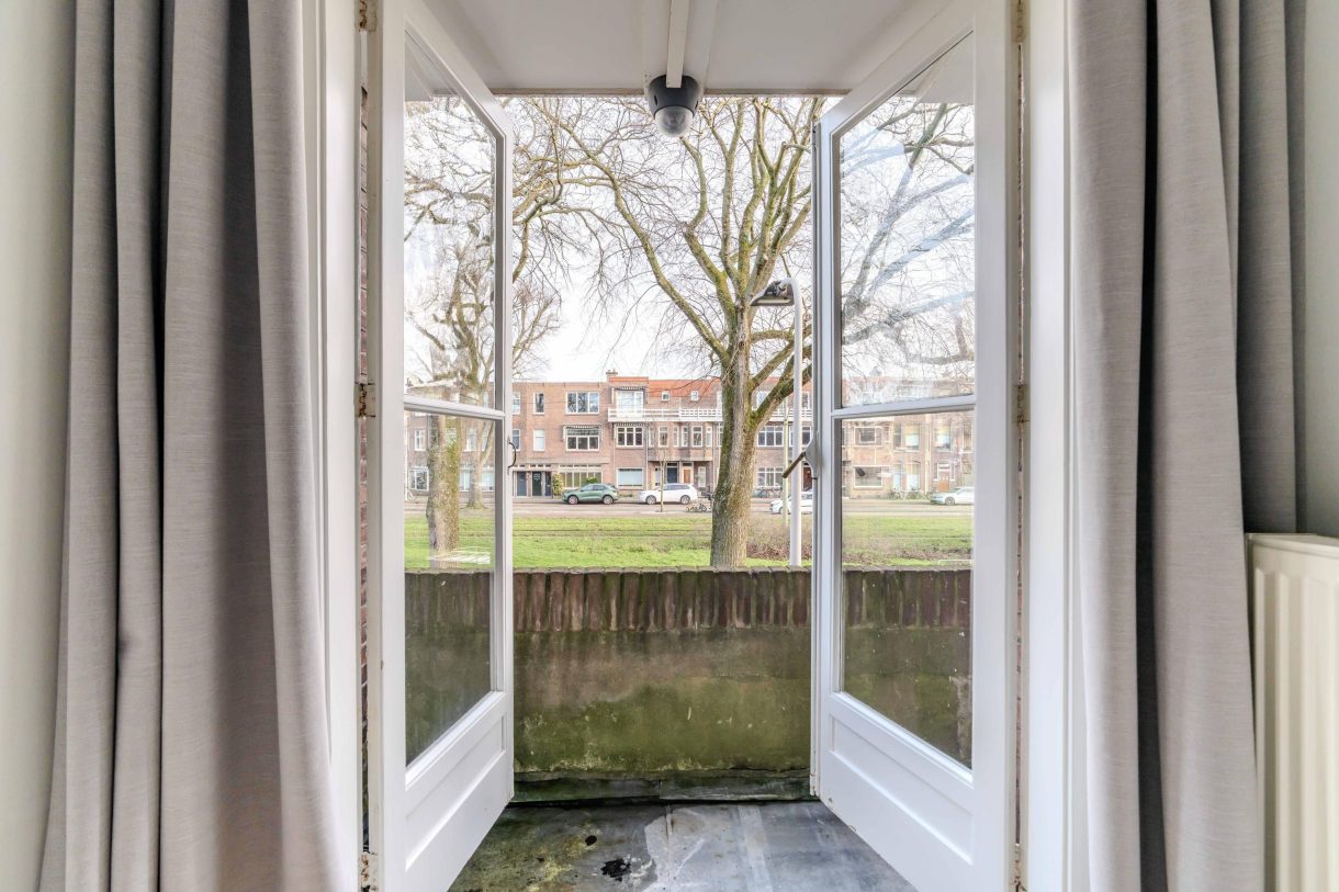 Te koop: Foto Woonhuis aan de Van Boetzelaerlaan 226 in 's-Gravenhage