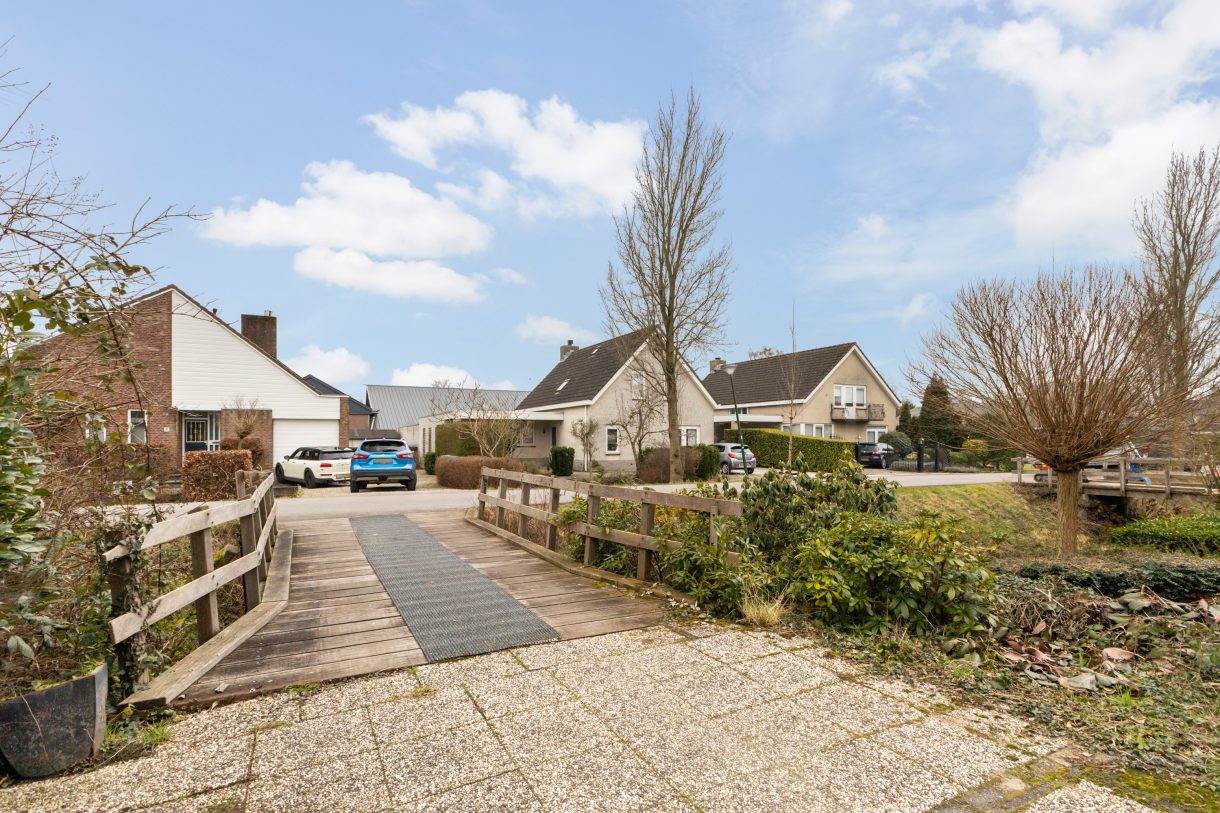 Te koop: Foto Woonhuis aan de Waardsedijk 6 in Woerden