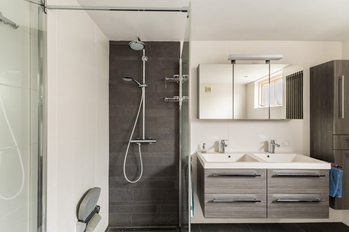 Te koop: Foto Woonhuis aan de Waardsedijk 6 in Woerden