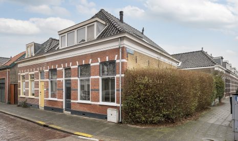 Hoofdfoto van Vlaardingen Oosterstraat 77