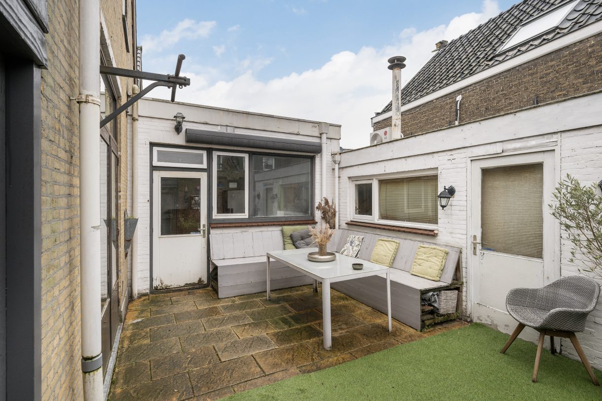 Te koop: Foto Woonhuis aan de Oosterstraat 77 in Vlaardingen
