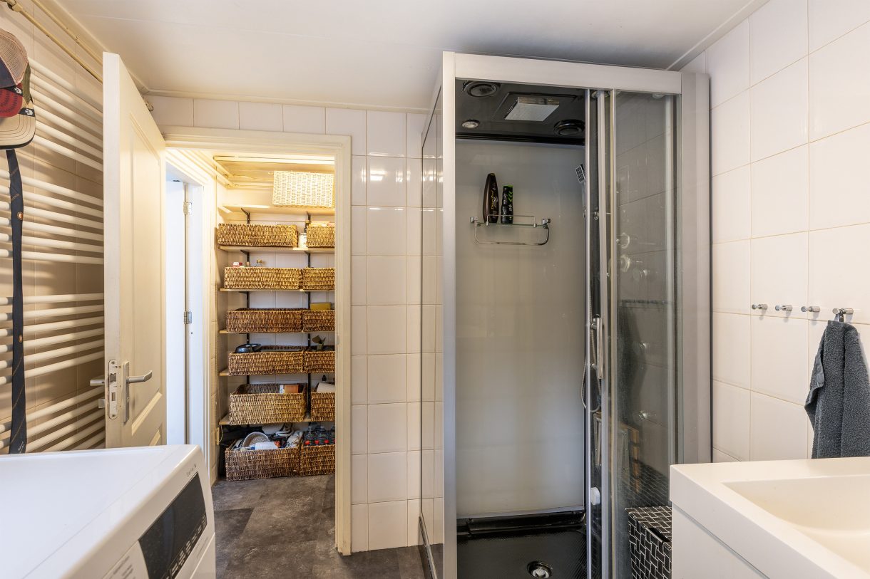 Te koop: Foto Woonhuis aan de Oosterstraat 77 in Vlaardingen