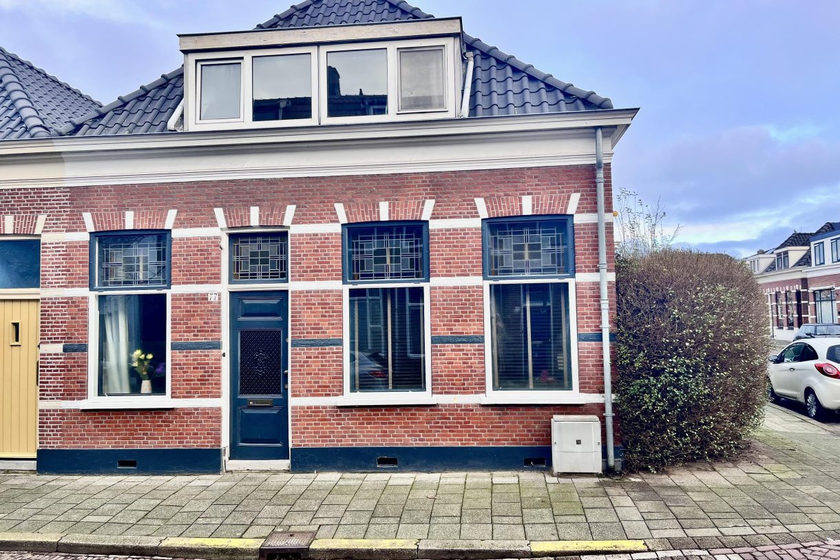 Te koop: Foto Woonhuis aan de Oosterstraat 77 in Vlaardingen