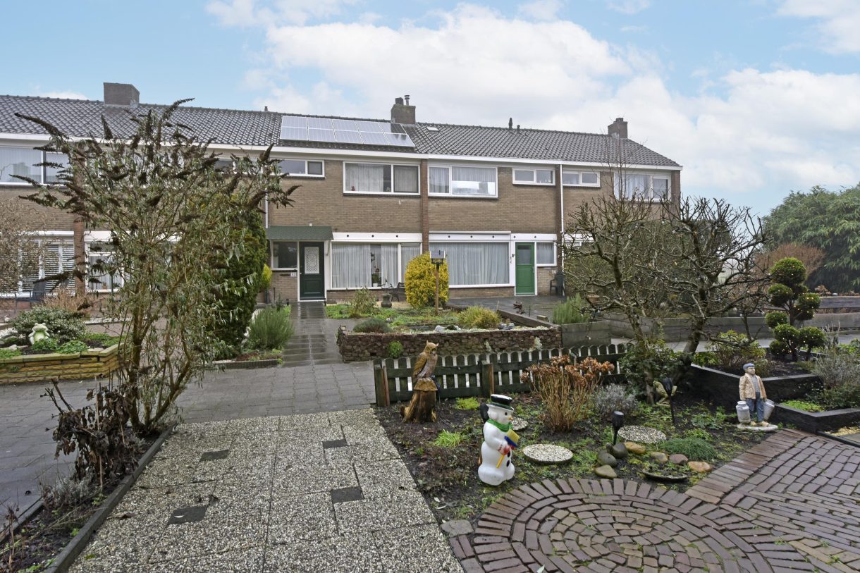 Te koop: Foto Woonhuis aan de Julianalaan 20 in Nieuwkoop