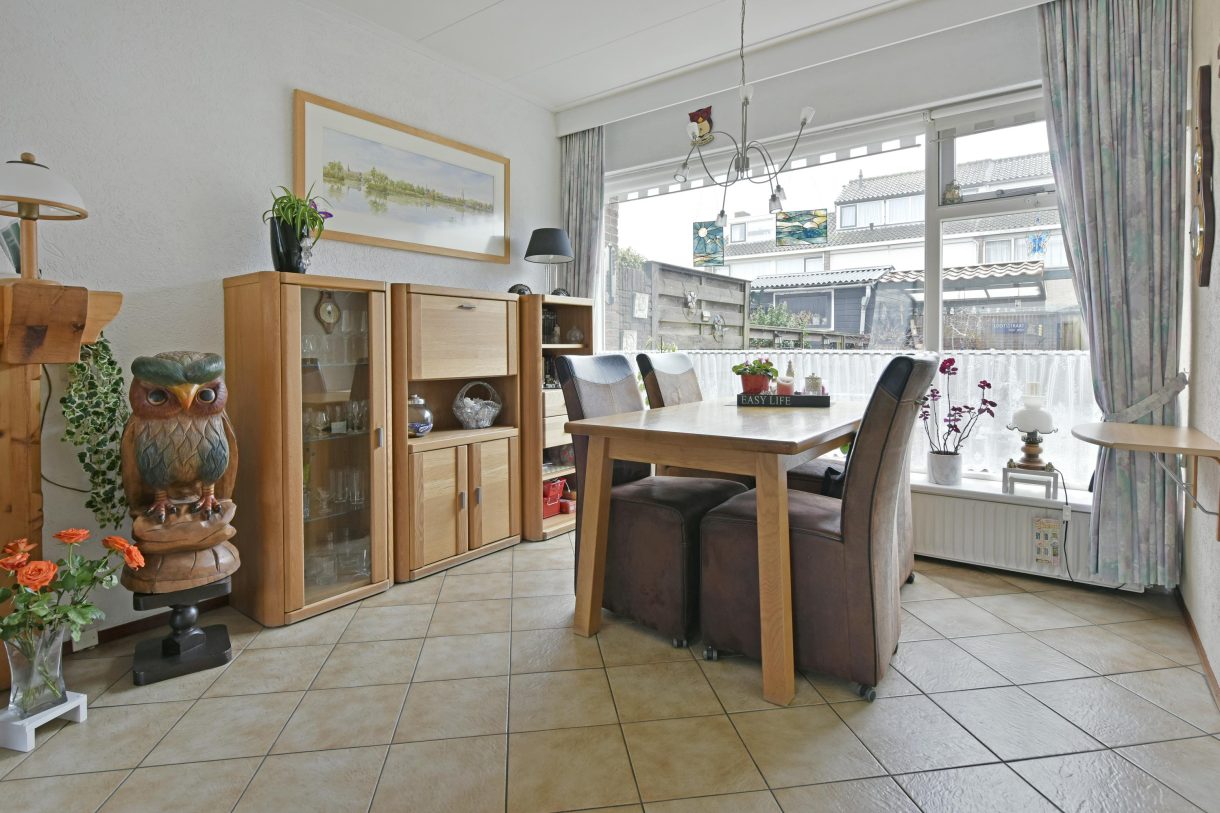 Te koop: Foto Woonhuis aan de Julianalaan 20 in Nieuwkoop