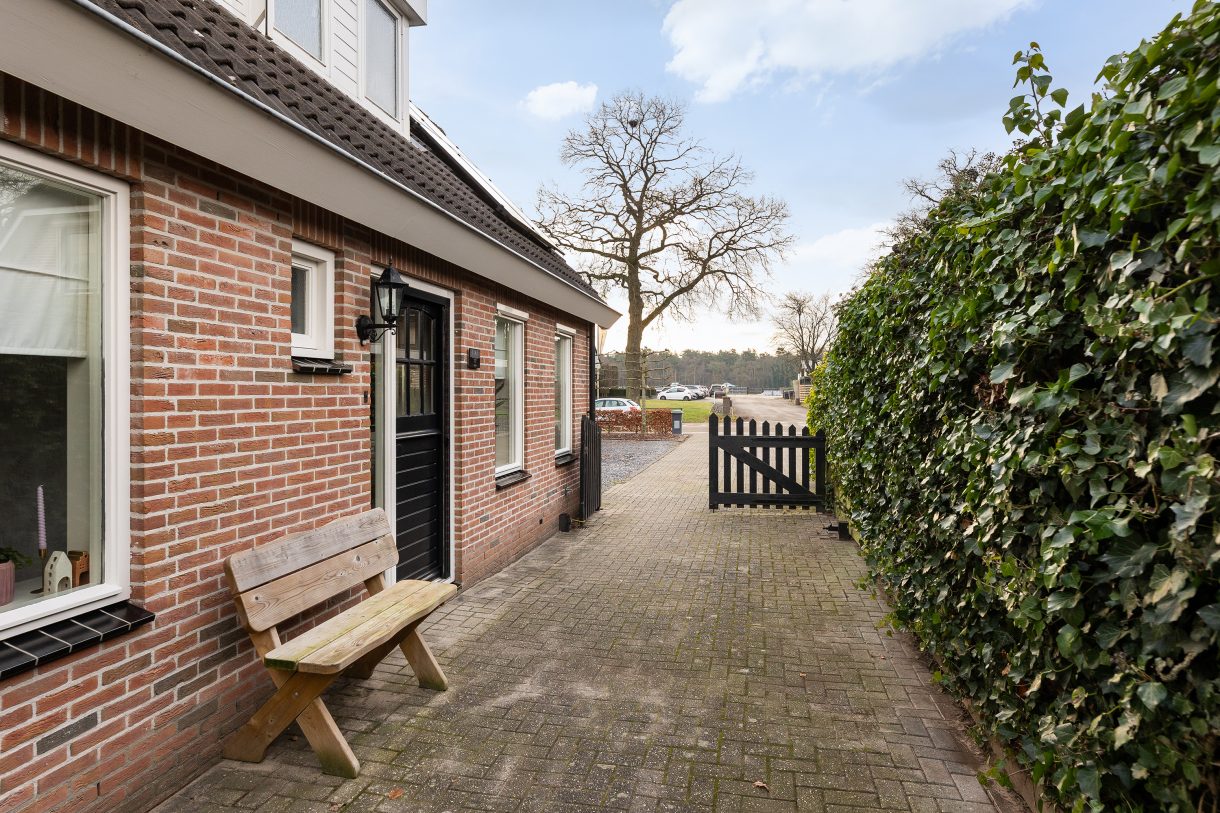 Te koop: Foto Woonhuis aan de Bovenheigraaf 118A in 't Loo Oldebroek