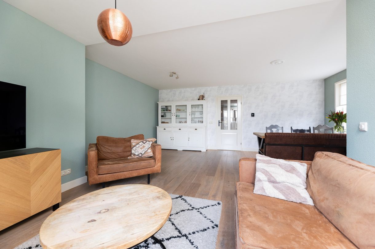 Te koop: Foto Woonhuis aan de Bovenheigraaf 118A in 't Loo Oldebroek