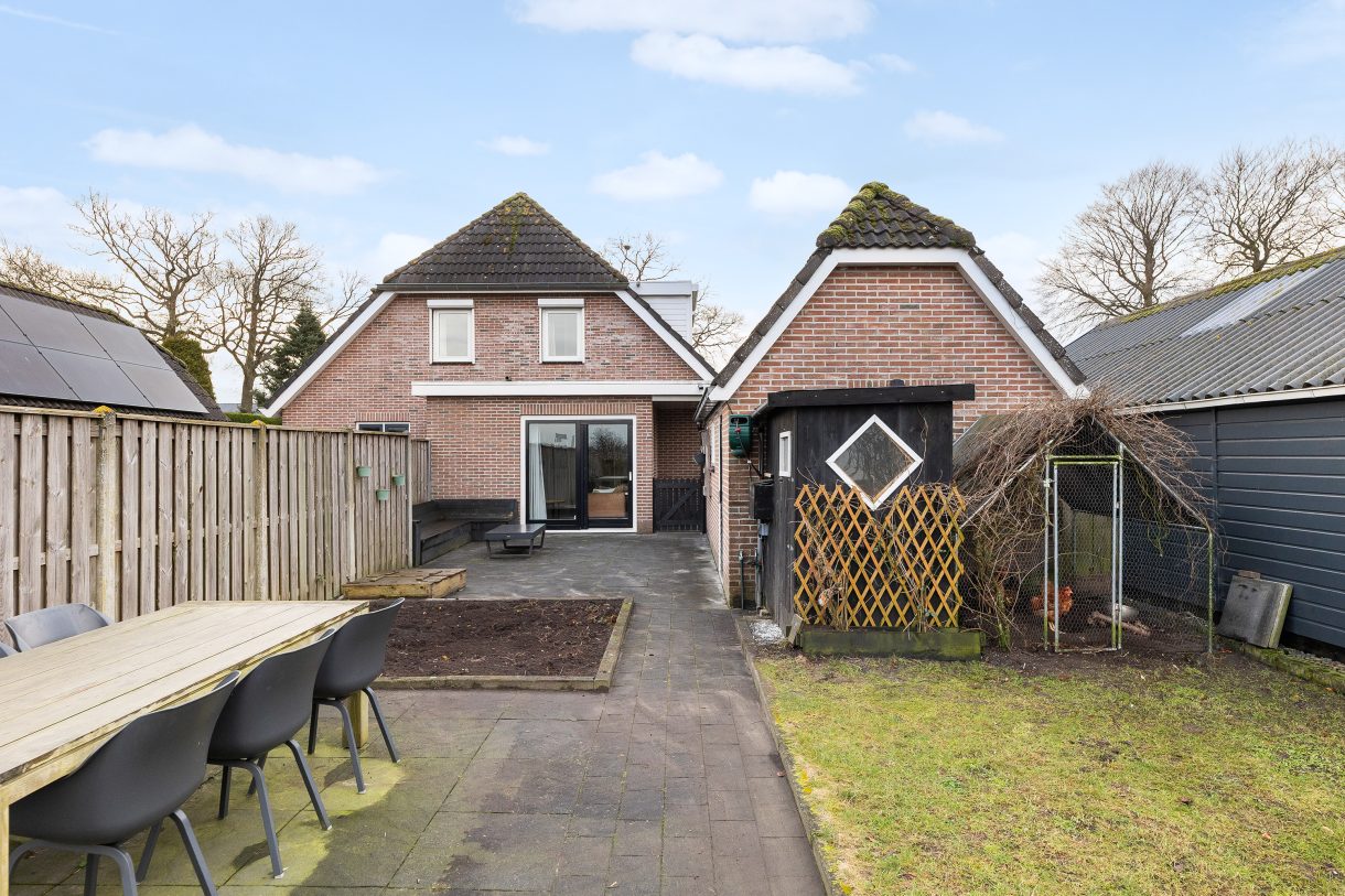 Te koop: Foto Woonhuis aan de Bovenheigraaf 118A in 't Loo Oldebroek