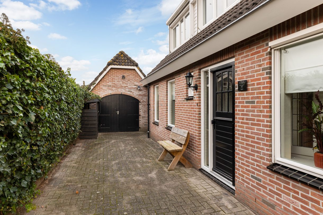 Te koop: Foto Woonhuis aan de Bovenheigraaf 118A in 't Loo Oldebroek