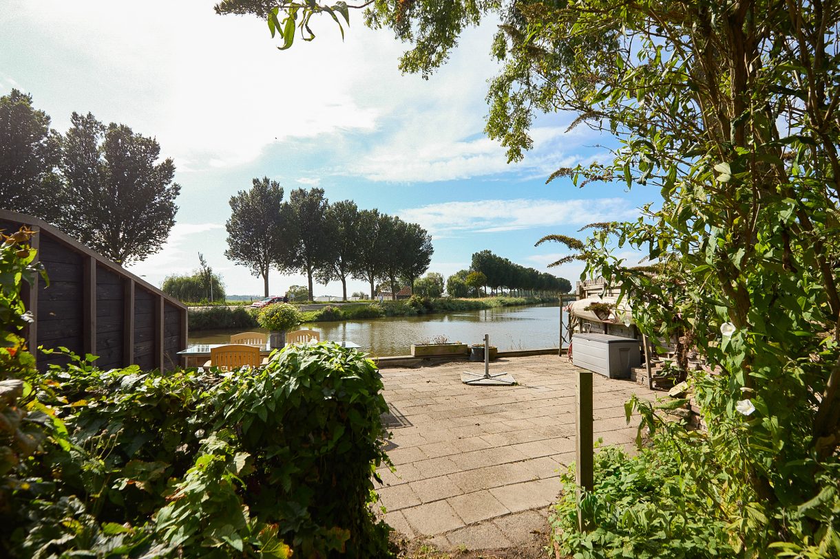 Te koop: Foto Woonhuis aan de Oosteinde 50 in De Rijp