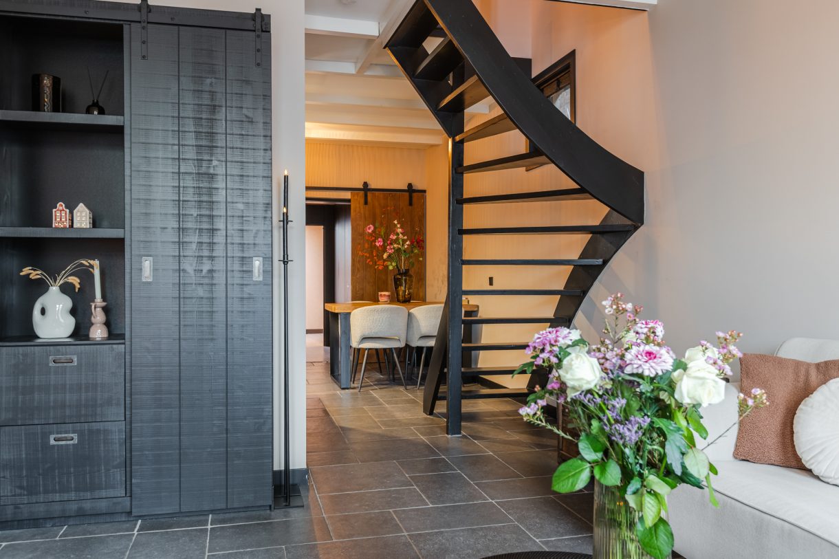 Te koop: Foto Woonhuis aan de Emmakade 1 in Bodegraven