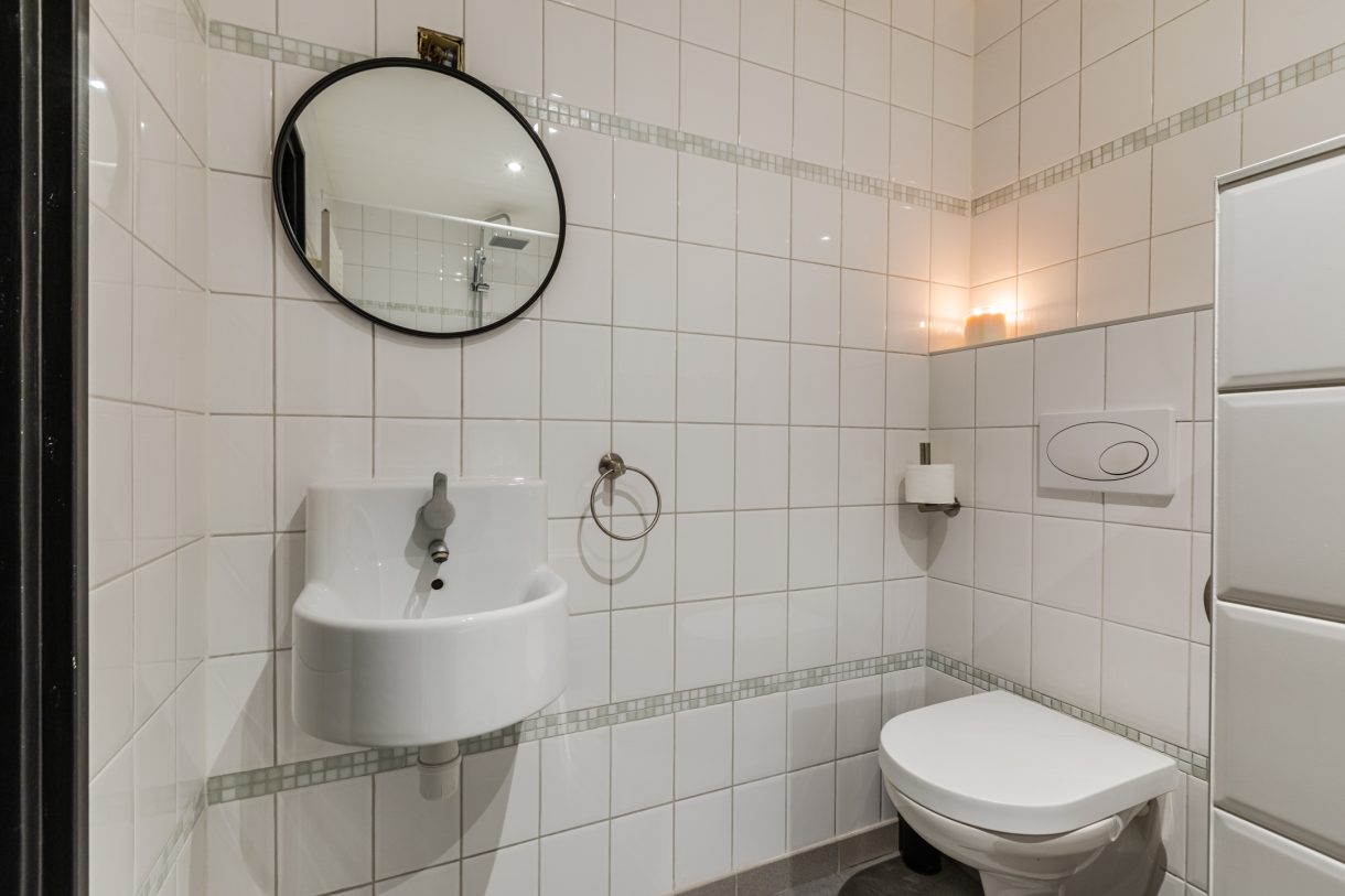 Te koop: Foto Woonhuis aan de Emmakade 1 in Bodegraven