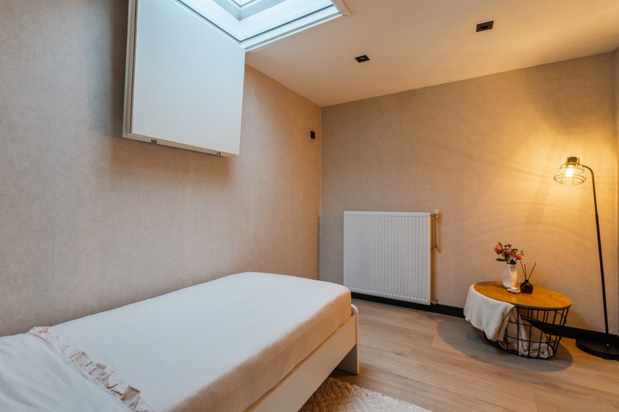 Te koop: Foto Woonhuis aan de Emmakade 1 in Bodegraven