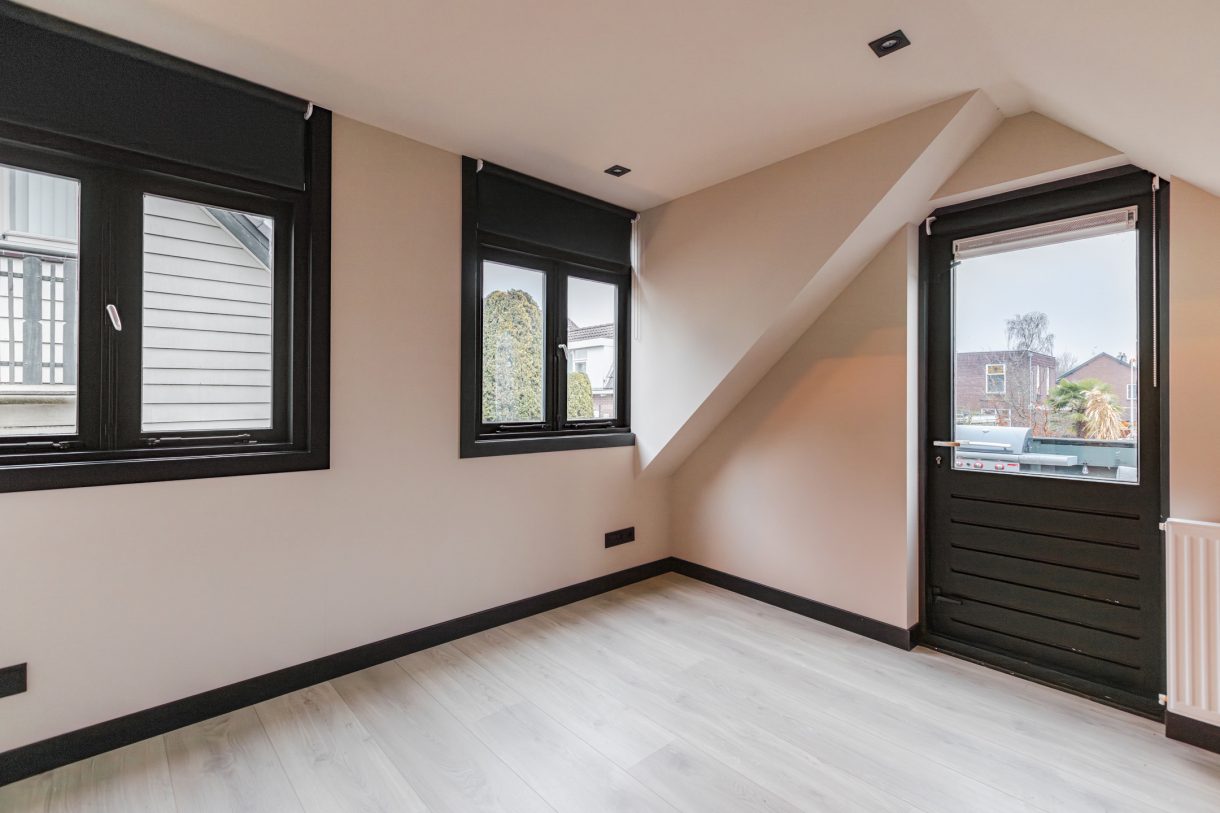 Te koop: Foto Woonhuis aan de Emmakade 1 in Bodegraven