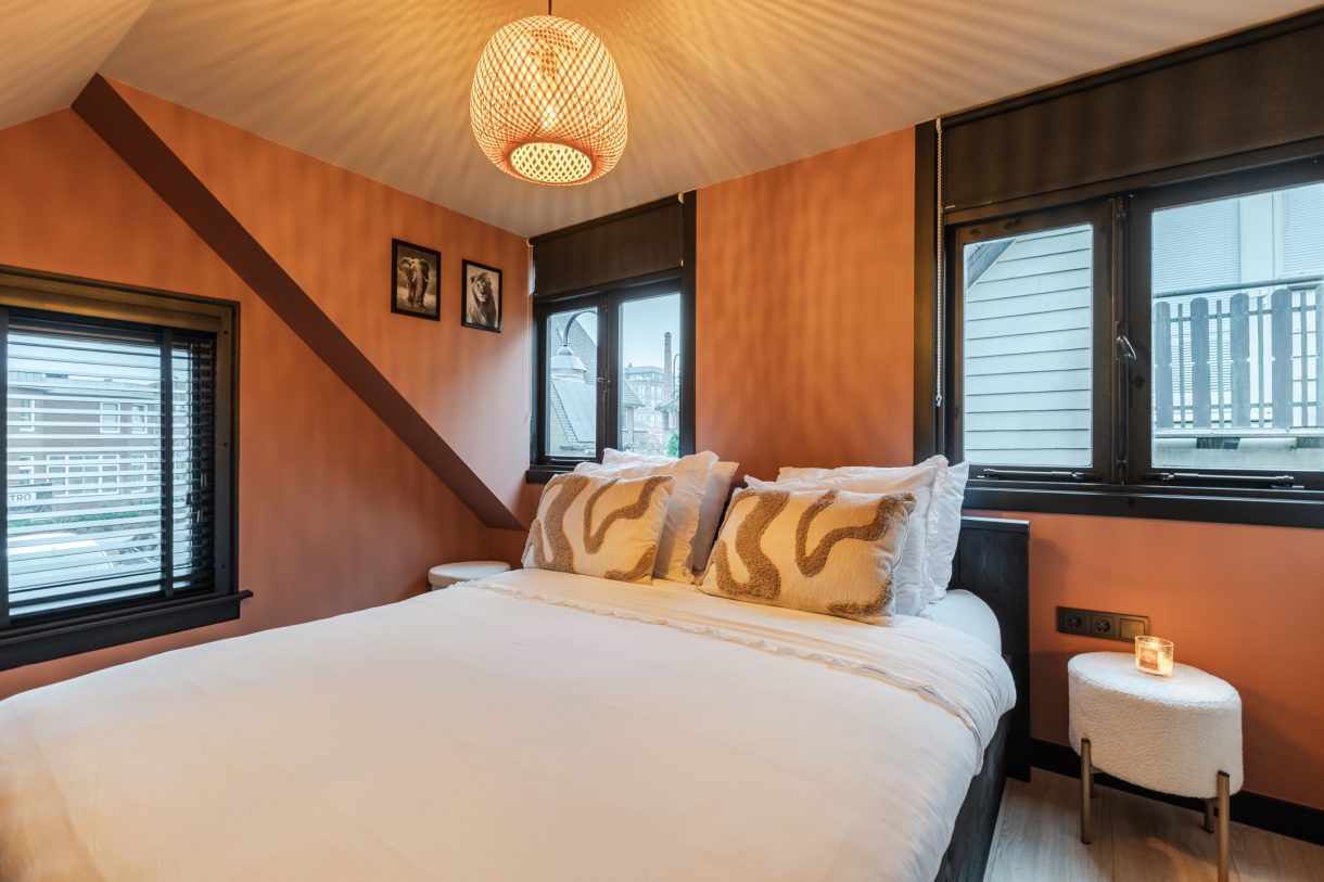 Te koop: Foto Woonhuis aan de Emmakade 1 in Bodegraven