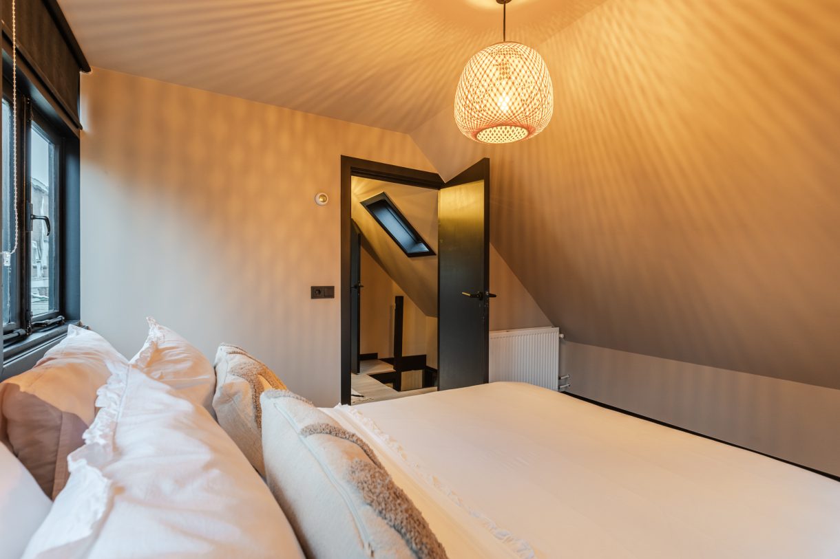 Te koop: Foto Woonhuis aan de Emmakade 1 in Bodegraven