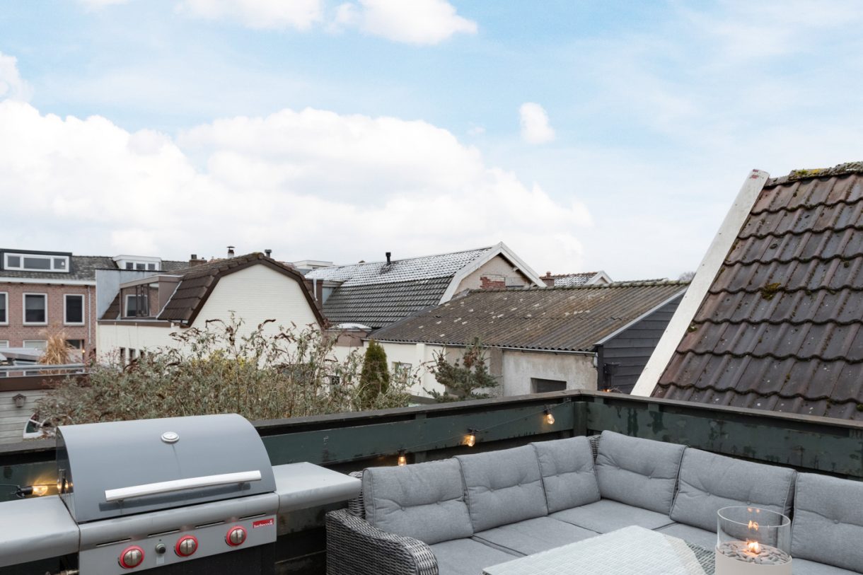 Te koop: Foto Woonhuis aan de Emmakade 1 in Bodegraven