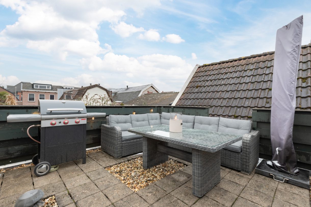 Te koop: Foto Woonhuis aan de Emmakade 1 in Bodegraven