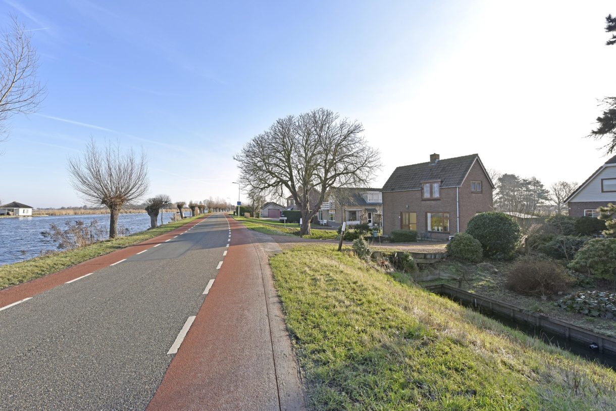 Te koop: Foto Woonhuis aan de Nieuwveens Jaagpad 68 in Nieuwveen