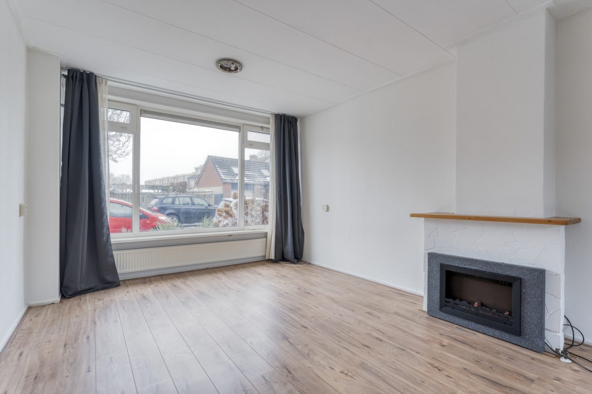 Te koop: Foto Woonhuis aan de Weigeliastraat 9 in Hoogeveen