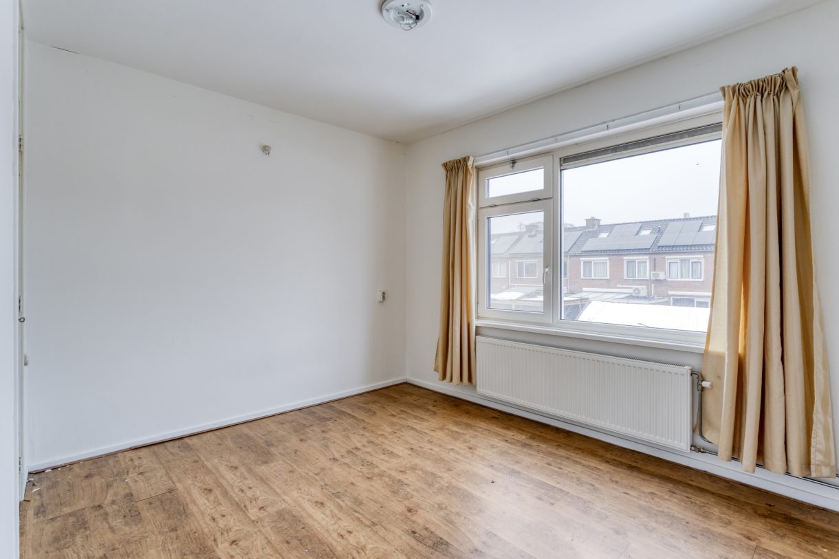 Te koop: Foto Woonhuis aan de Weigeliastraat 9 in Hoogeveen