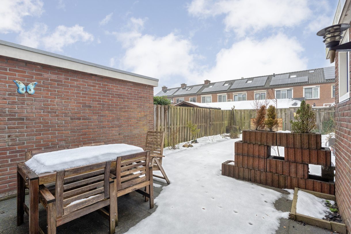 Te koop: Foto Woonhuis aan de Weigeliastraat 9 in Hoogeveen