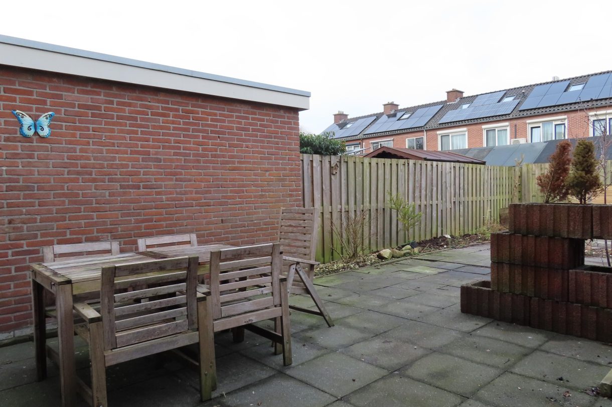 Te koop: Foto Woonhuis aan de Weigeliastraat 9 in Hoogeveen