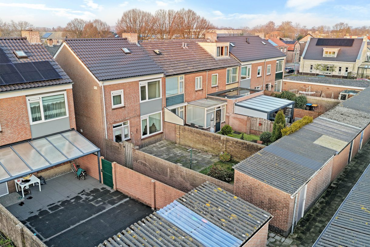 Te koop: Foto Woonhuis aan de Heistraat 27 in Rijen