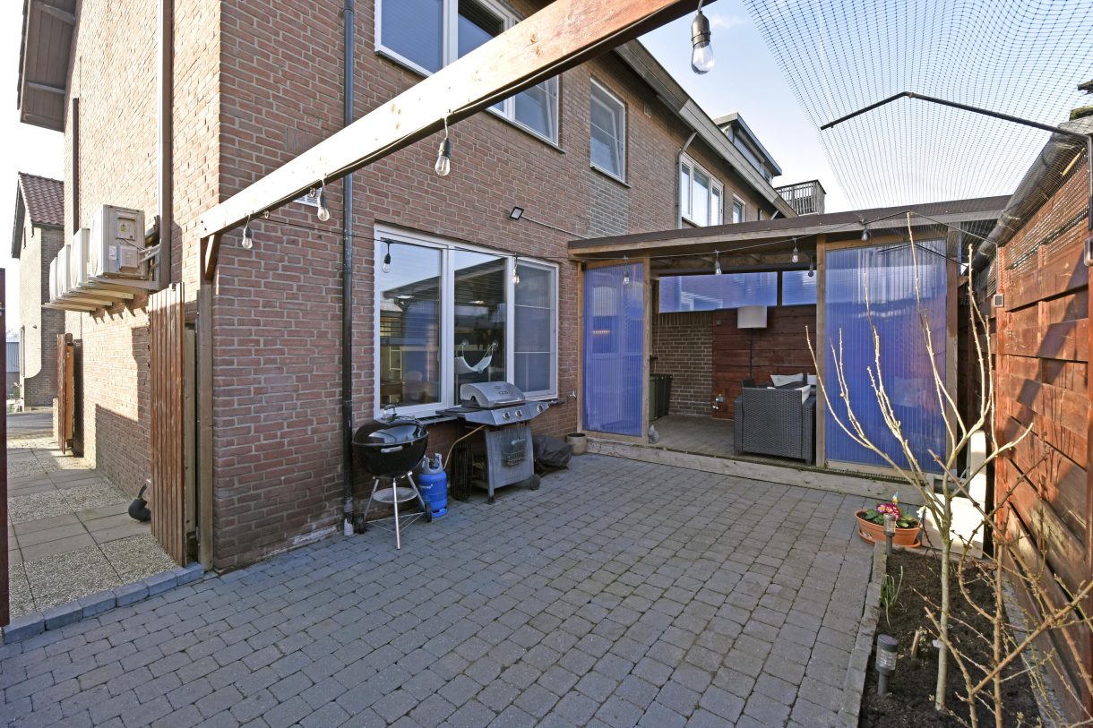 Te koop: Foto Woonhuis aan de Woudsedijk 1 in Ter Aar