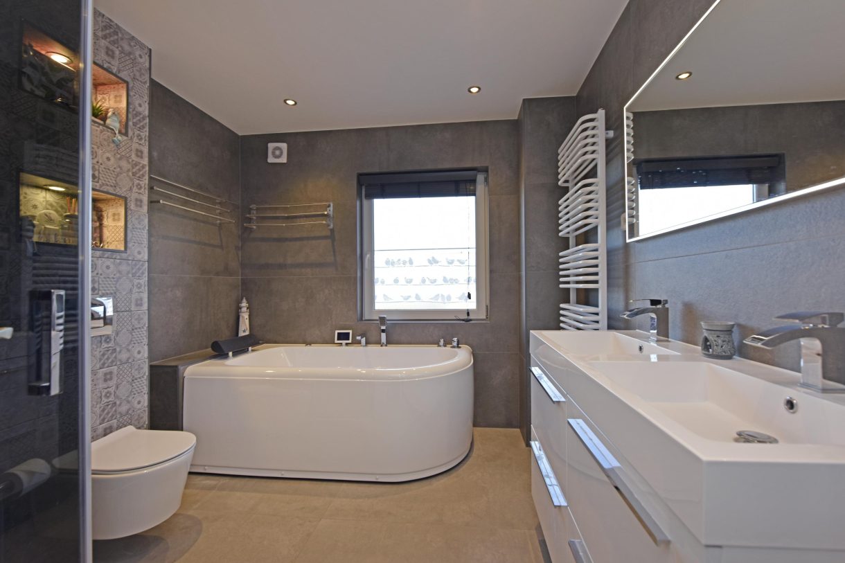 Te koop: Foto Woonhuis aan de Woudsedijk 1 in Ter Aar